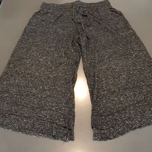 Charlie Paige Heather Black Wide Leg Flowy Drawstring Raw Hem Pants/Capri